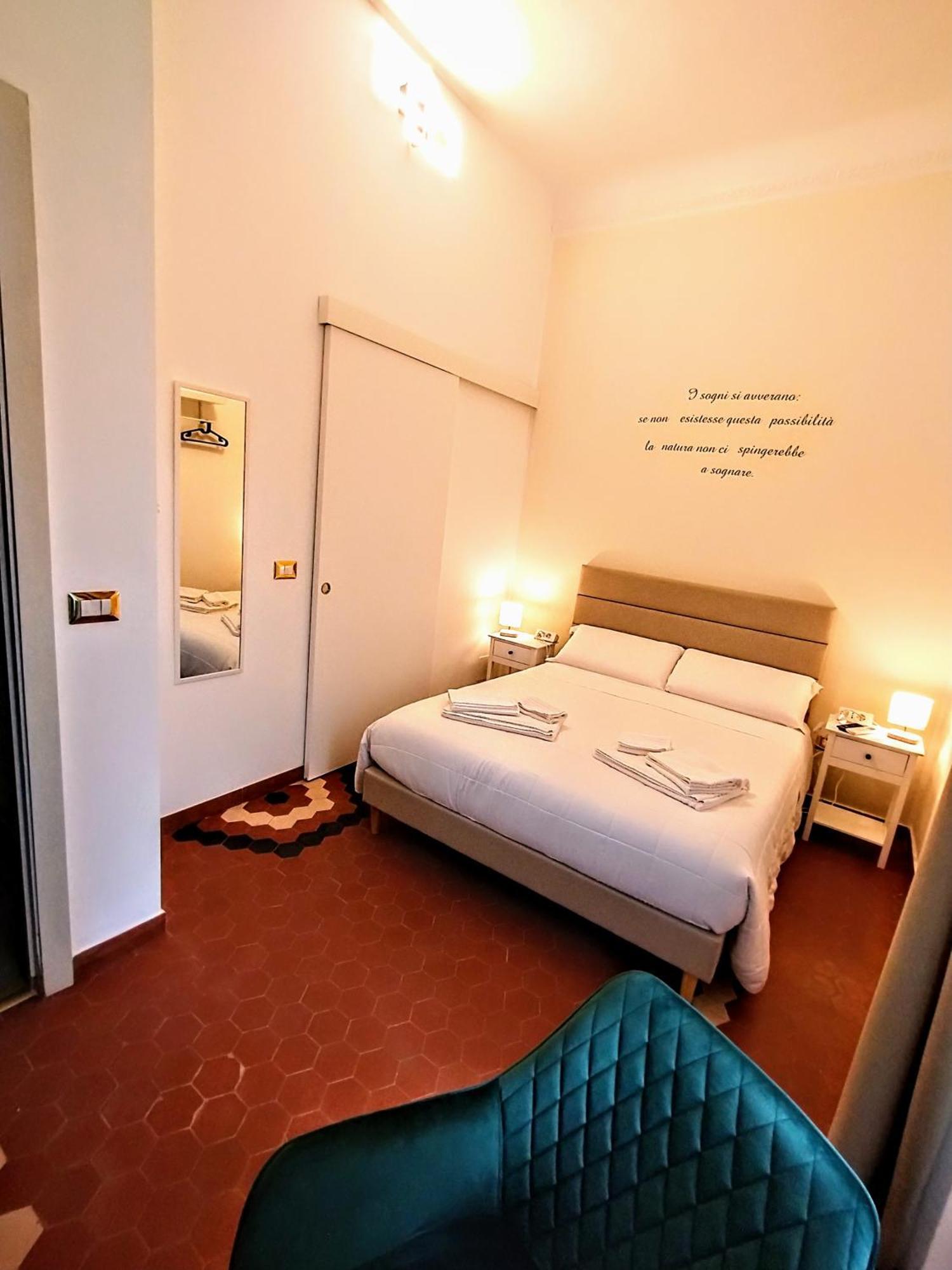 Suleima B&B Messina Centro Eksteriør bilde