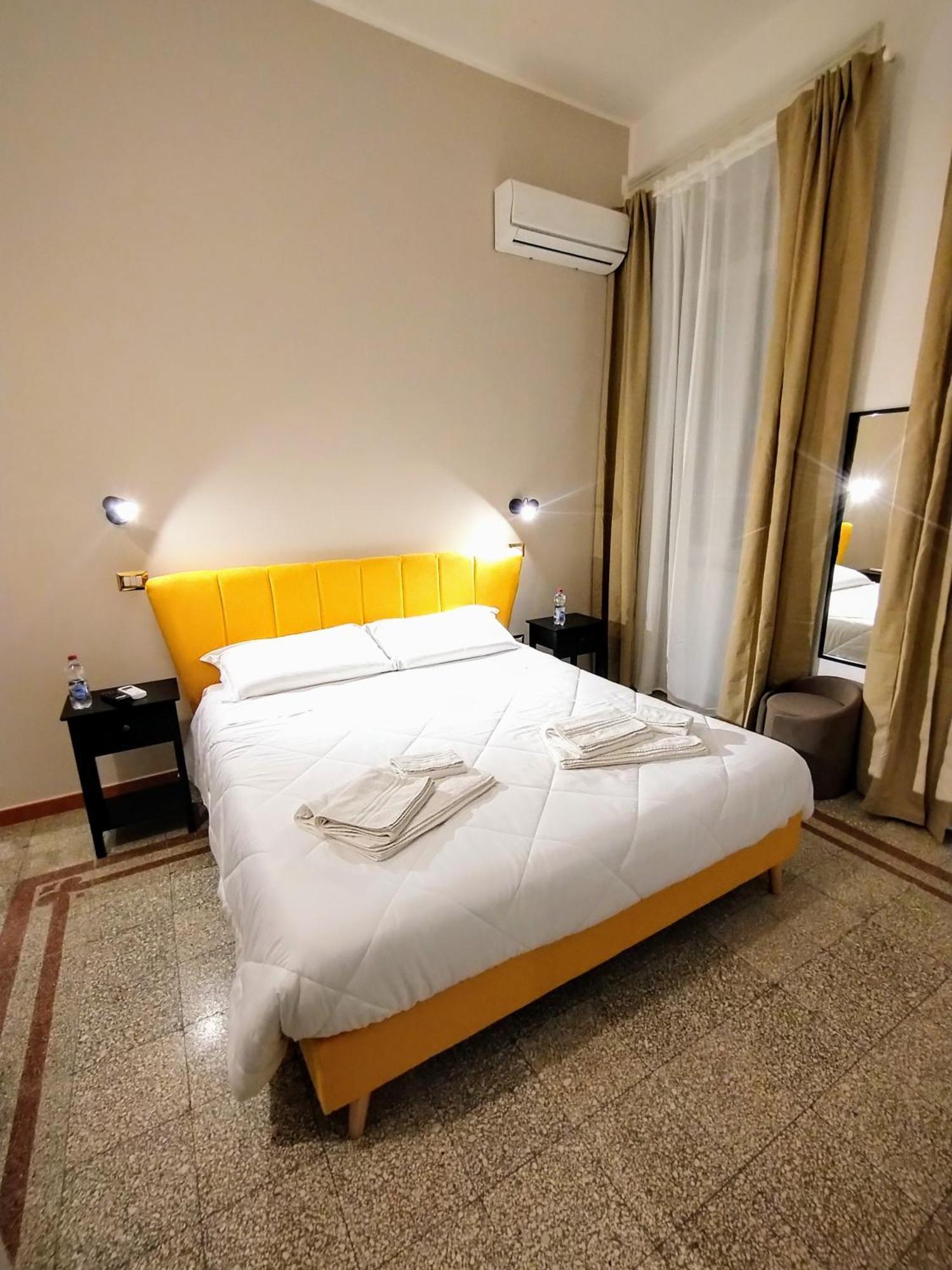 Suleima B&B Messina Centro Eksteriør bilde