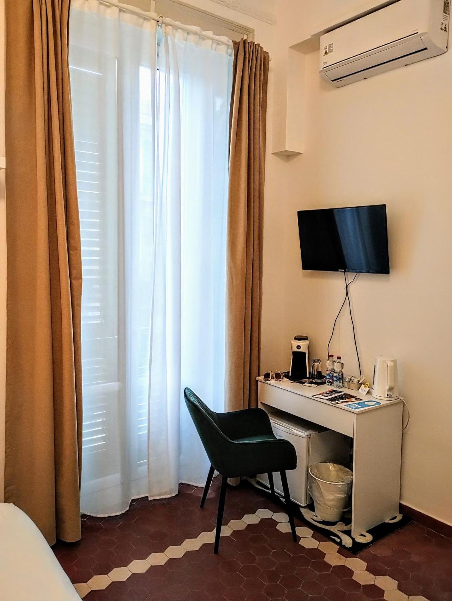 Suleima B&B Messina Centro Eksteriør bilde